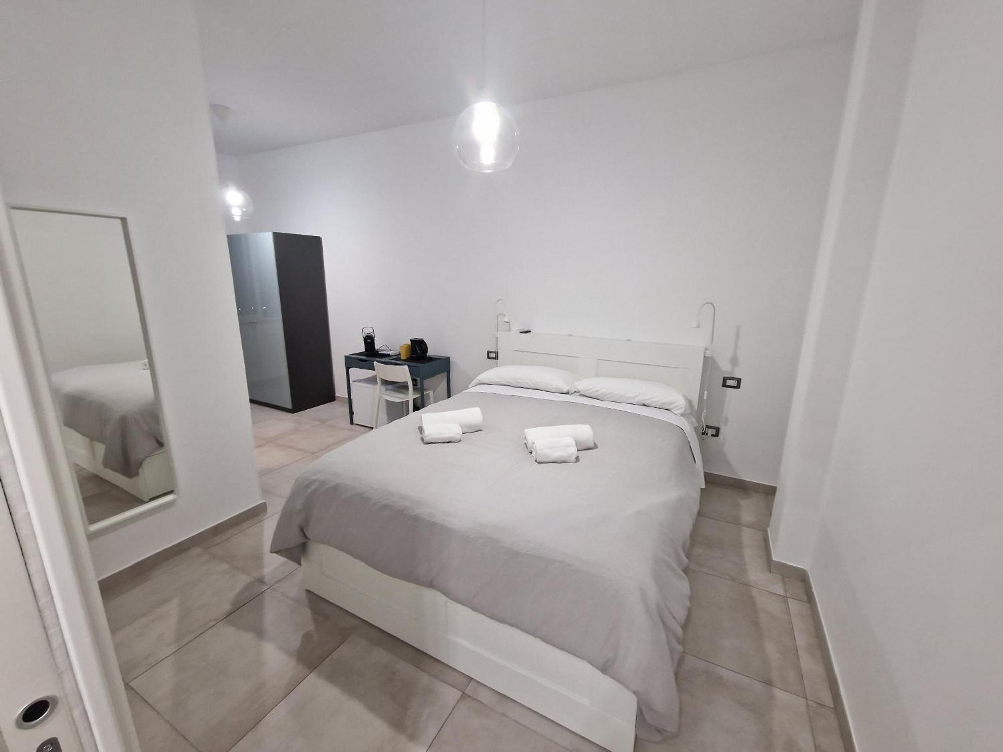 Neapolitan Skyscraper Suites Εξωτερικό φωτογραφία