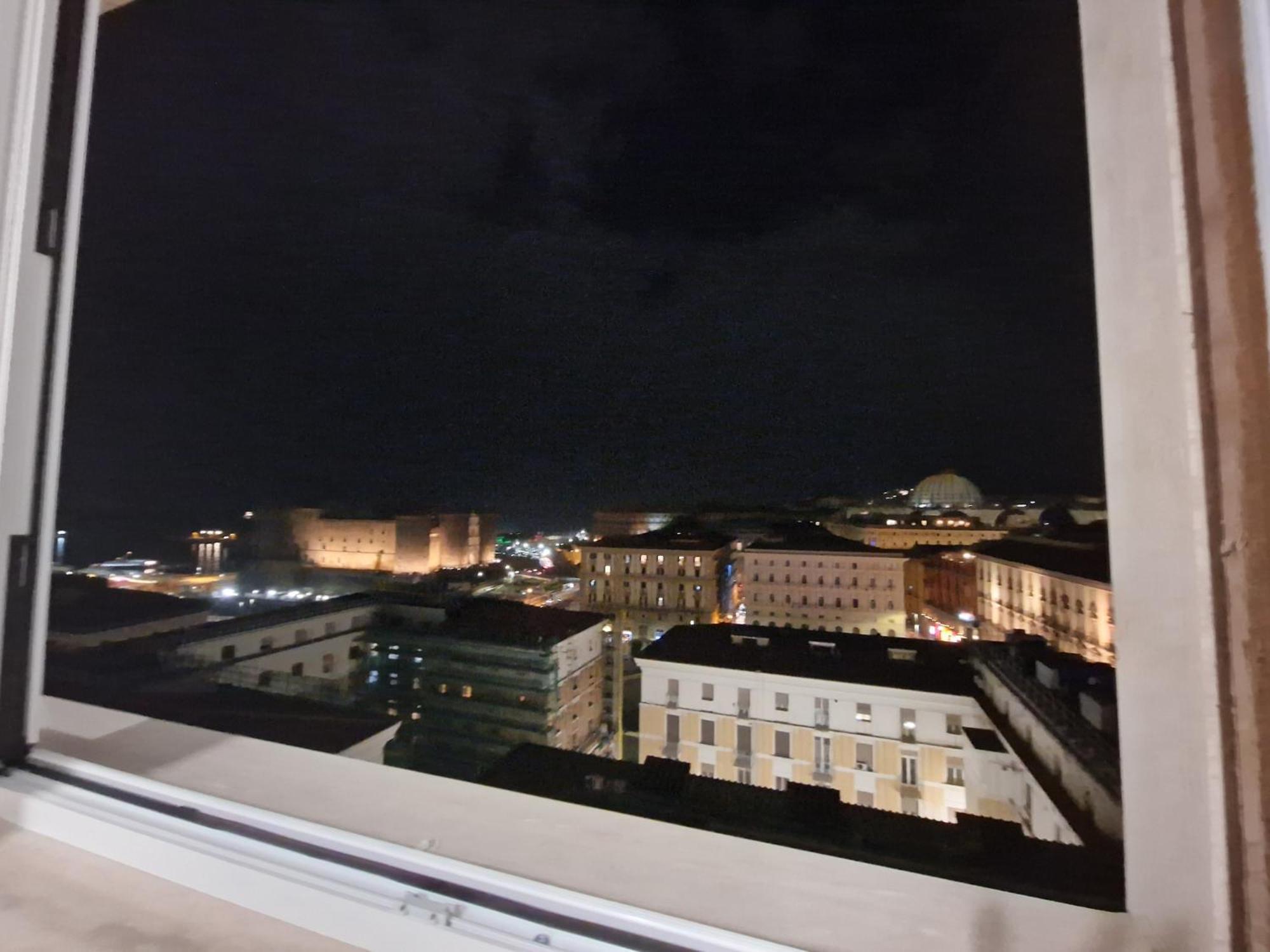 Neapolitan Skyscraper Suites Εξωτερικό φωτογραφία